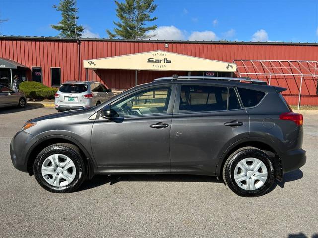 2013 toyota rav4 le