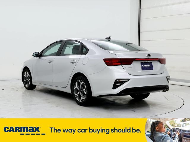 2021 kia forte lxs