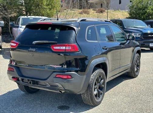 2018 jeep cherokee trailhawk in chesterville, maine