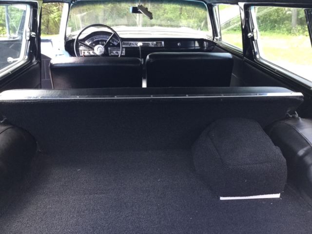 1957 ford station wagon 2dr