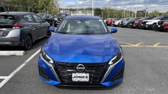 2025 Nissan Altima