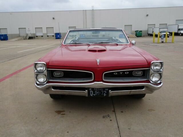 1966 pontiac gto convertible. ps, pb, 4 speed, tri power . phs