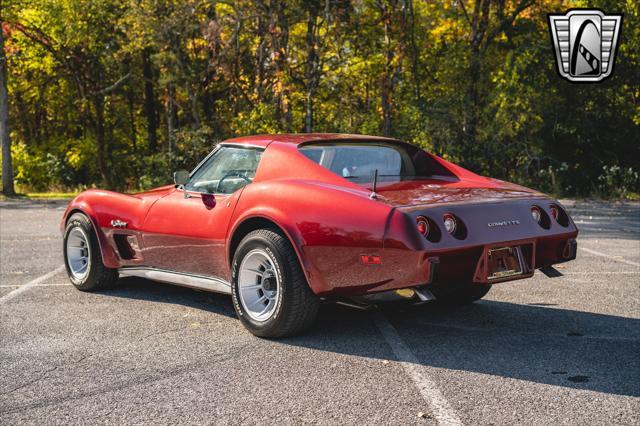 1975 chevrolet corvette base