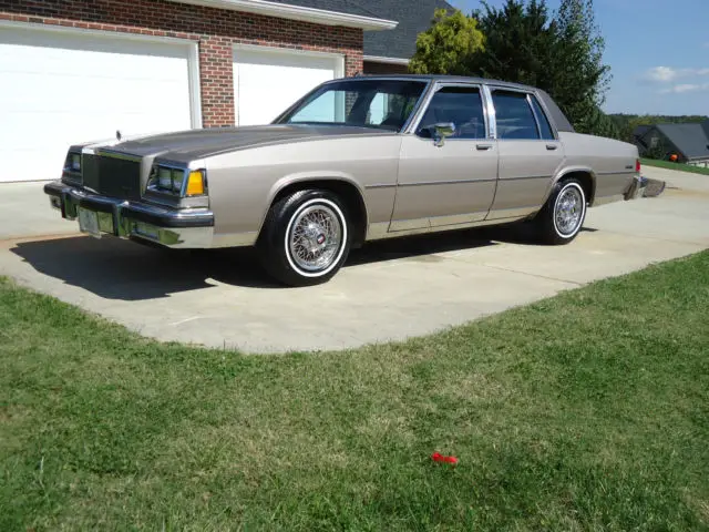 1984 buick lesabre limited - low miles - great condition