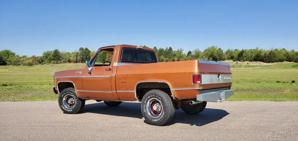 1980 chevy k1500 4x4 short wide bed, un restored, factory paint, rebuilt 350 v8