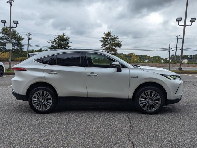2021 toyota venza xle