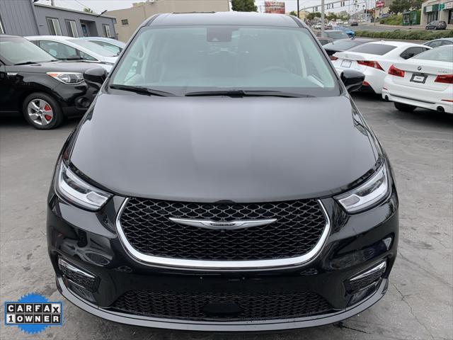 2022 chrysler pacifica hybrid touring l