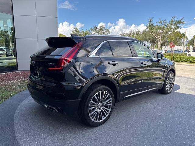 2024 cadillac xt4 premium luxury