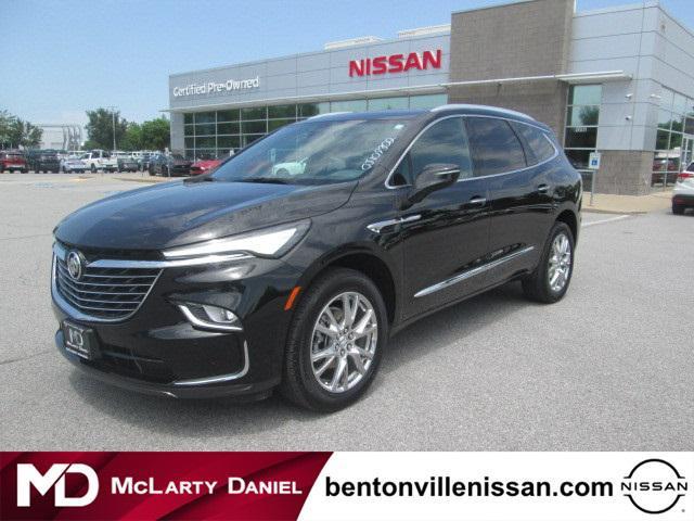 2023 buick enclave essence fwd
