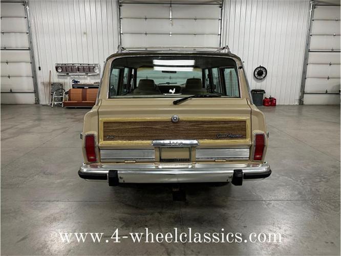 1990 jeep grand wagoneer in holland, michigan
