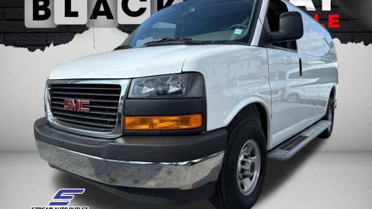 2022 GMC Savana
