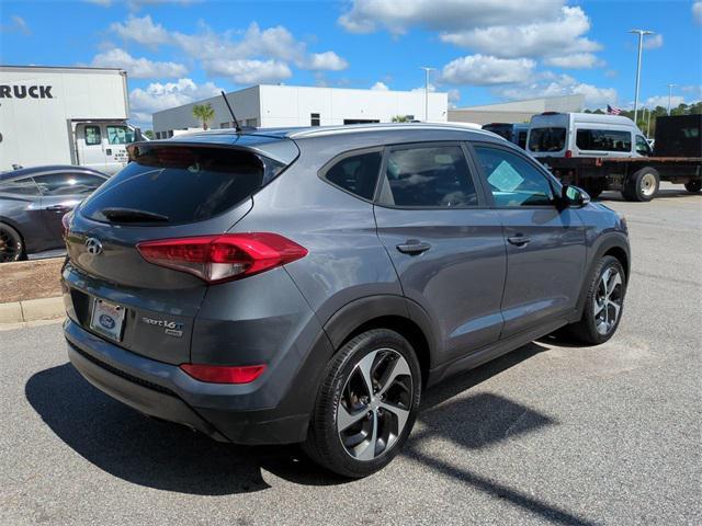 2016 hyundai tucson sport