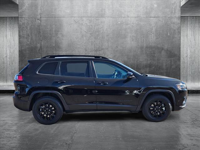 2023 jeep cherokee altitude lux