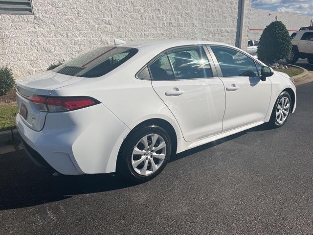 2024 toyota corolla le