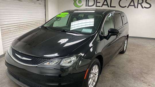 2021 Chrysler Voyager