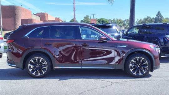 2024 Mazda CX-90