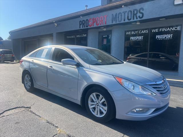 2013 hyundai sonata gls