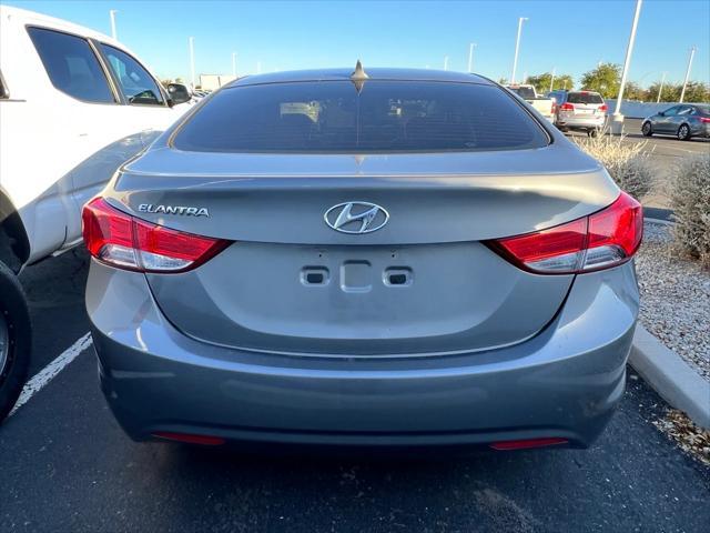 2013 hyundai elantra gls