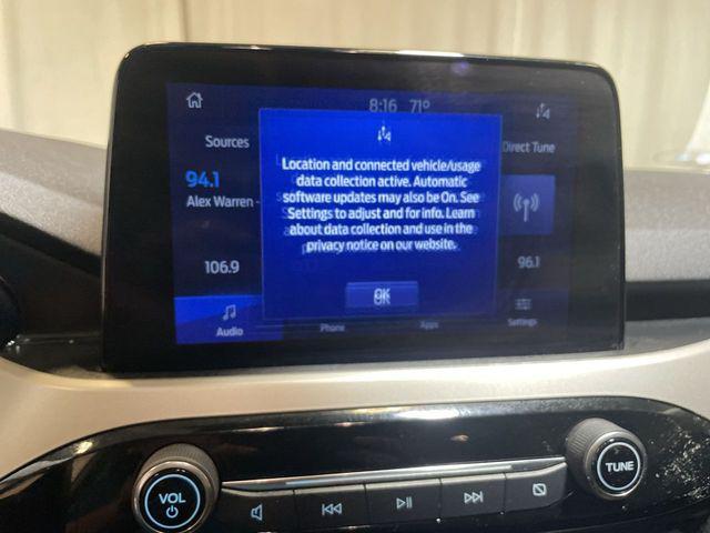 2021 ford escape se