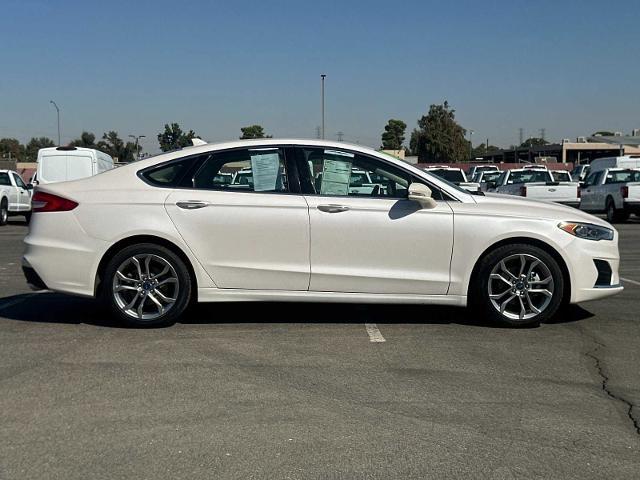 2019 ford fusion sel