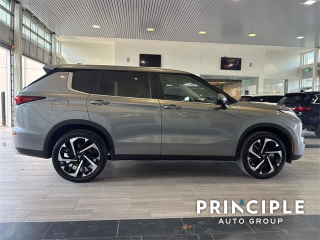 2024 mitsubishi outlander se