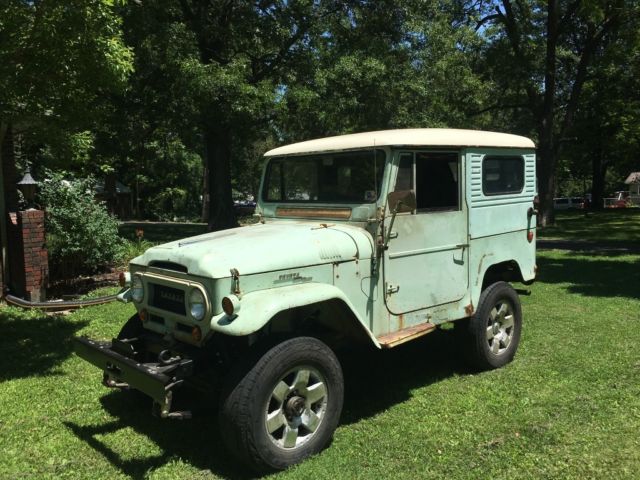 1965 toyota fj40 landcruiser