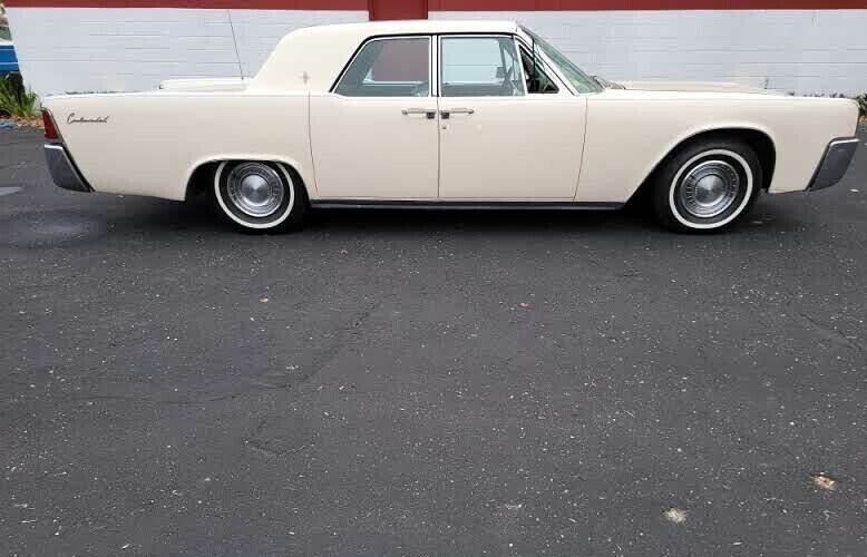 1962 lincoln continental 4 door sedan
