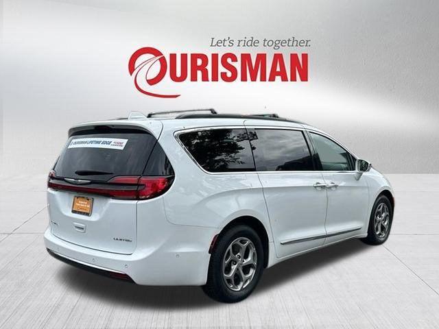 2022 chrysler pacifica limited