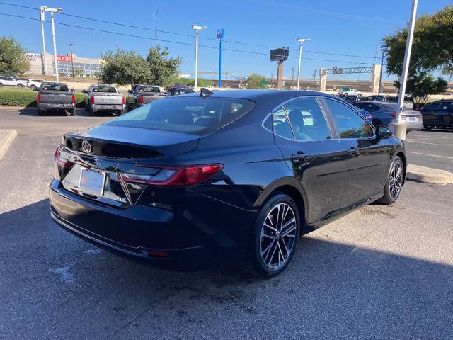 2025 toyota camry xle