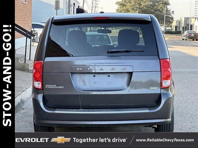2016 dodge grand caravan avp/se