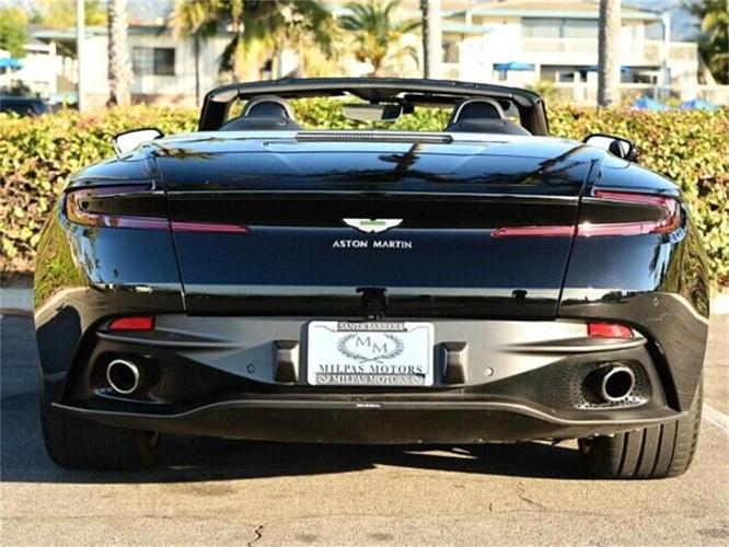2019 aston martin db11 in santa barbara, california