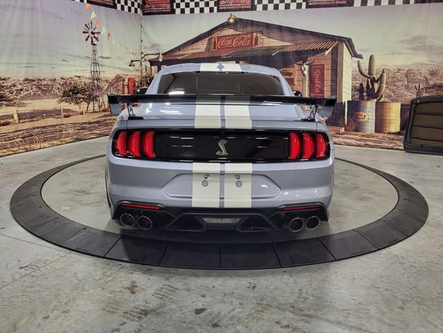 2022 ford mustang gt
