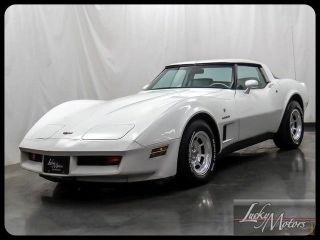 1982 chevrolet corvette coupe