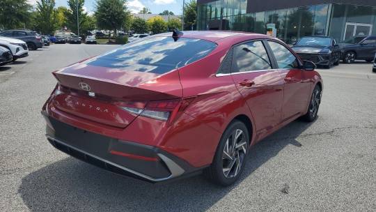 2024 Hyundai Elantra