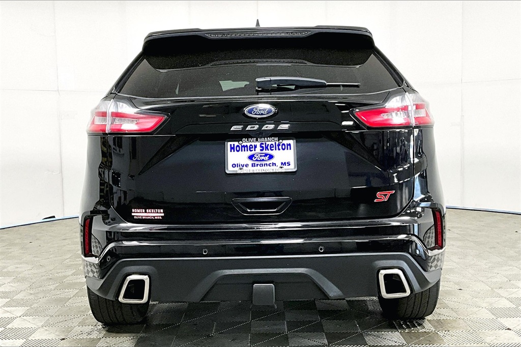 2023 ford edge st