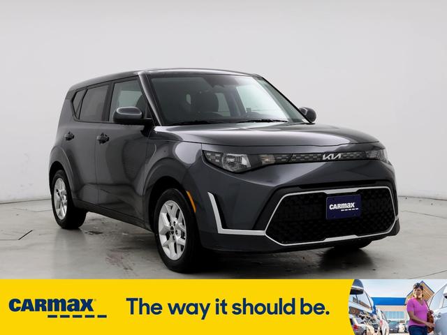 2023 kia soul s