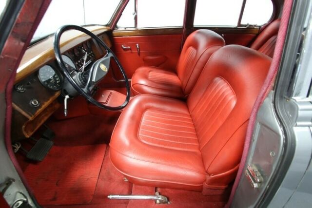 classic vintage chrome silver red leather british luxury dohc smiths