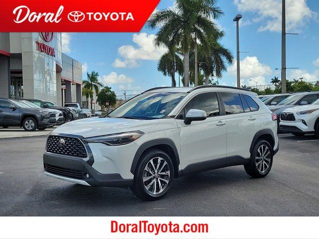 2022 toyota corolla cross xle