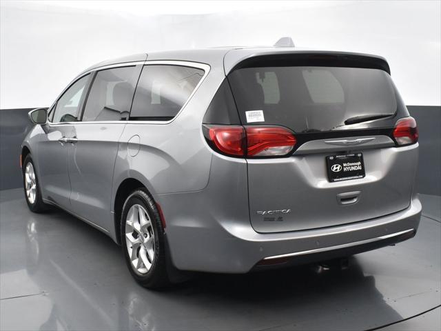 2018 chrysler pacifica touring plus