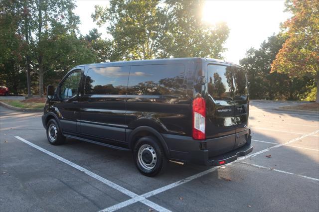 2018 ford transit-150 xl