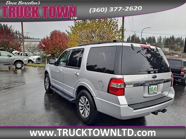 2017 ford expedition xlt
