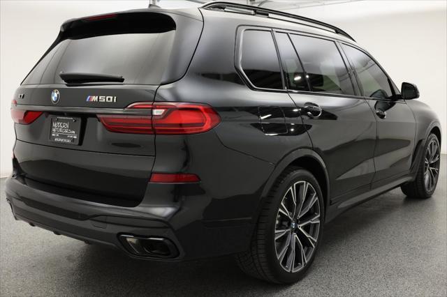 2022 bmw x7 m50i