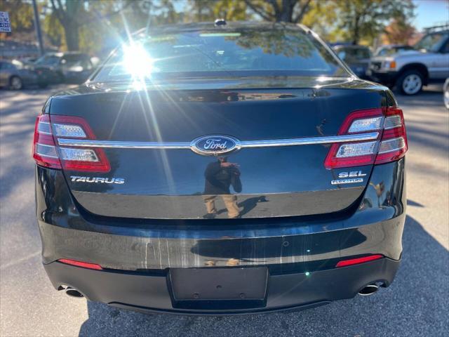 2014 ford taurus sel