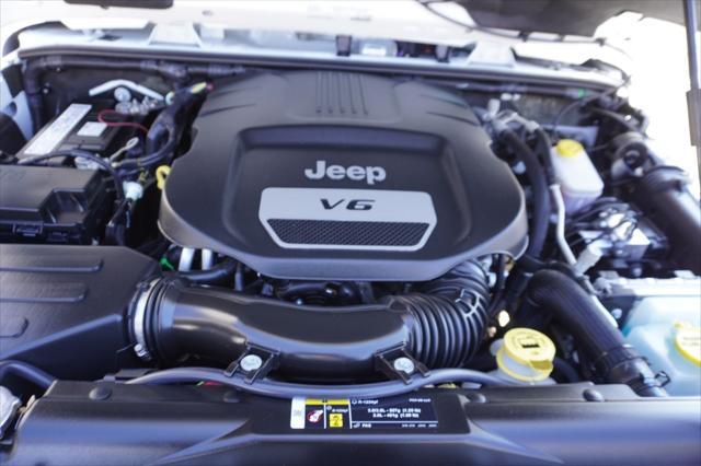 2018 jeep wrangler jk sahara