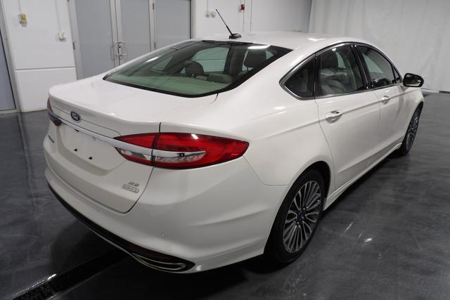 2017 ford fusion se