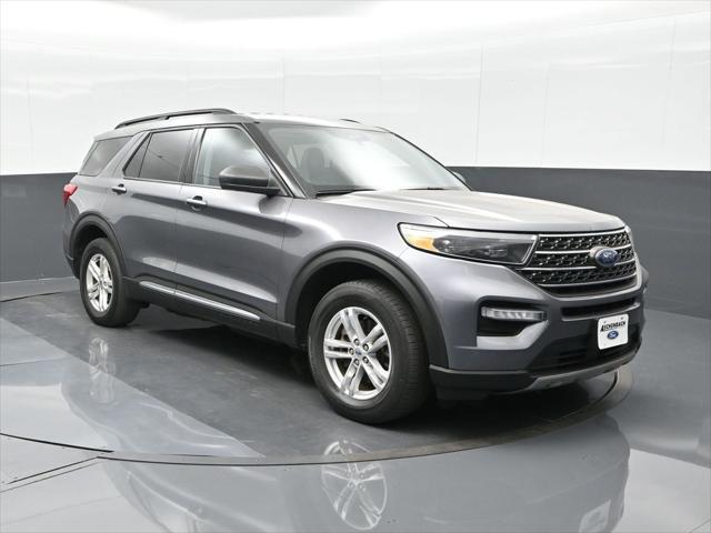 2022 ford explorer xlt