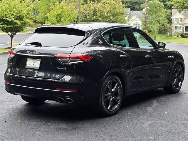 2021 maserati levante base