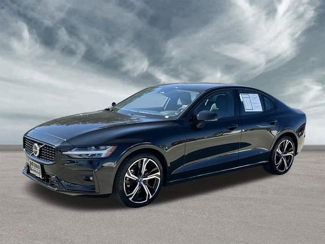 2024 volvo s60 b5 plus dark