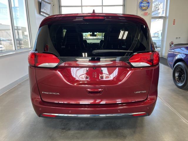 2018 chrysler pacifica limited
