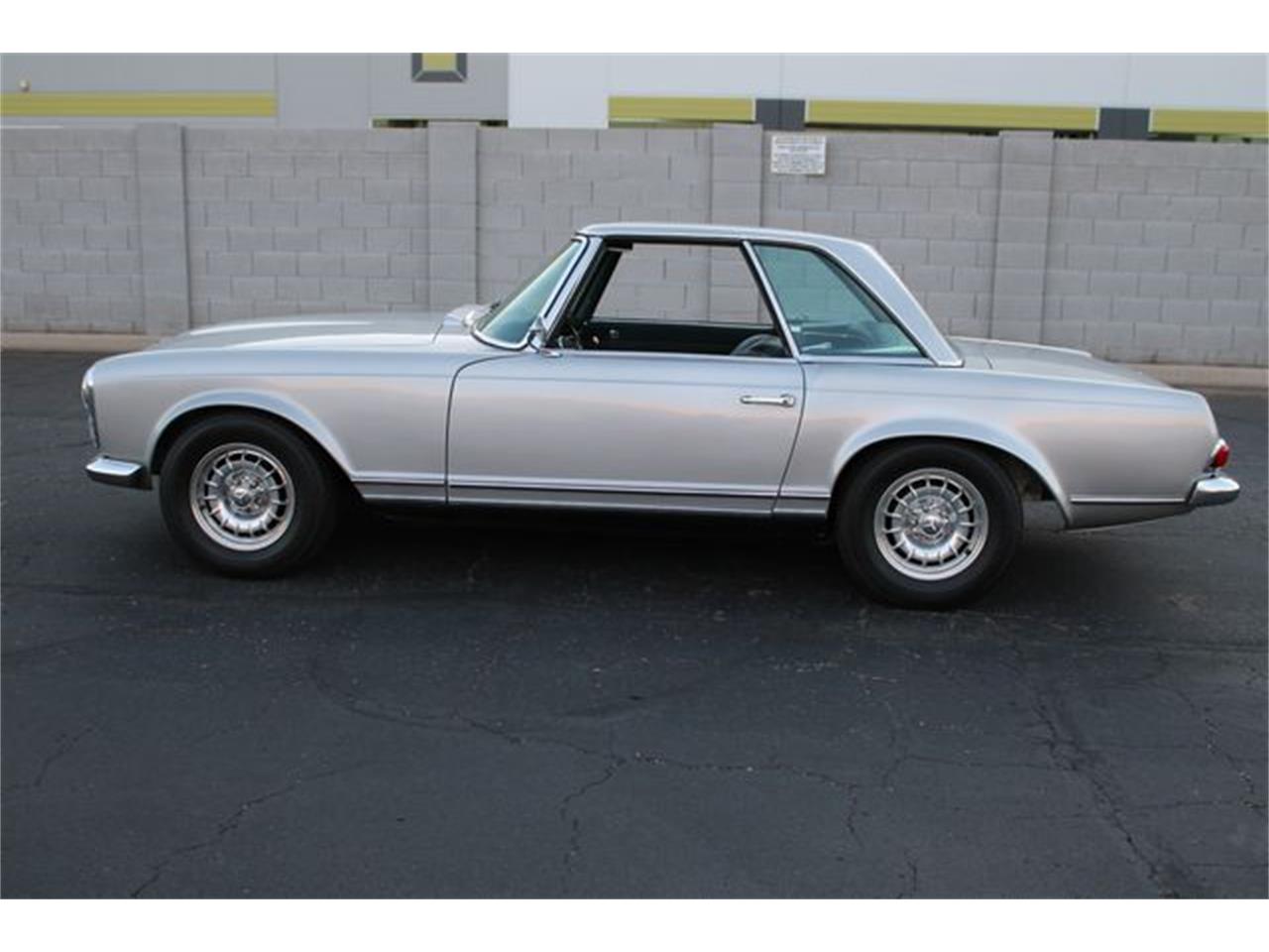 1967 mercedes-benz 230sl